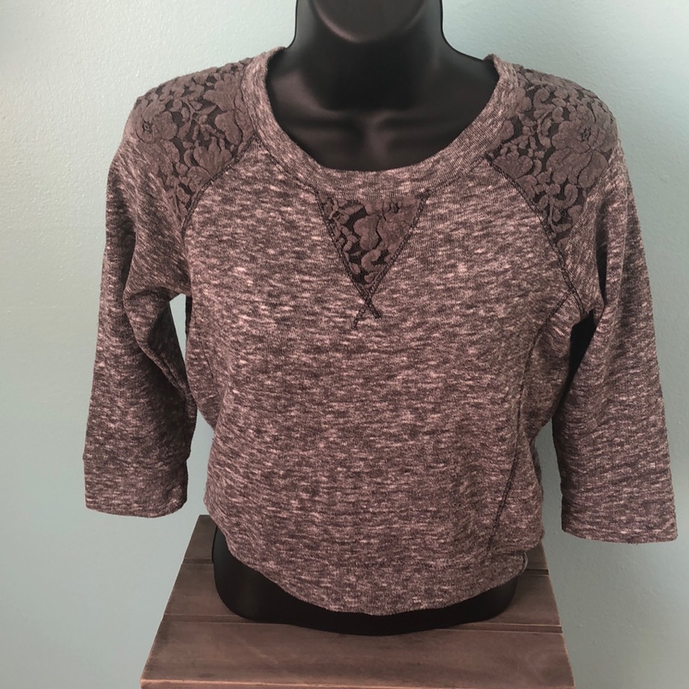 Derek Heart 3/4 sleeve sweater size S